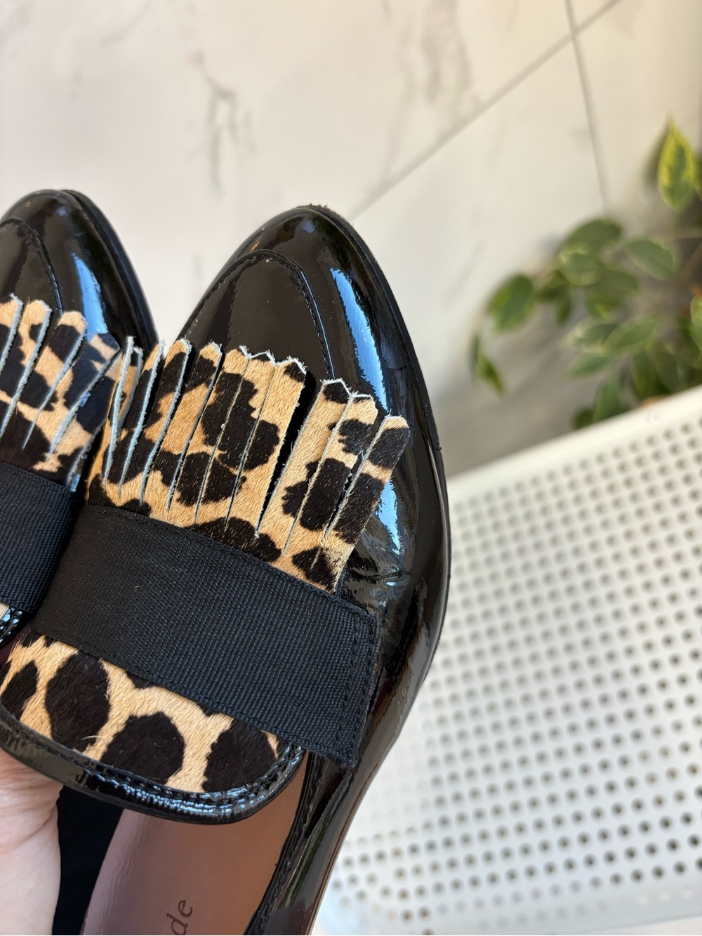 SOLD Kate Spade Trophy Leopard Calf Hair Patent Leather Kiltie Loafers - Size 6M - Picture 4 of 13